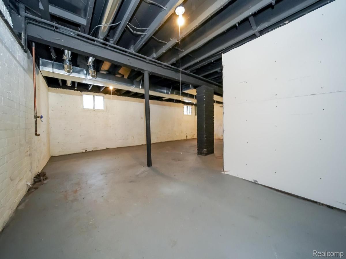 MLS #20251061023 image #0