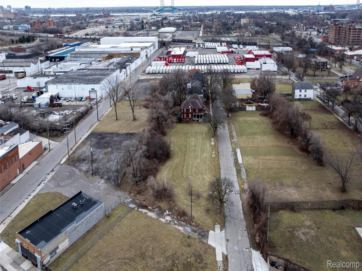 MLS #20251061198 image #0