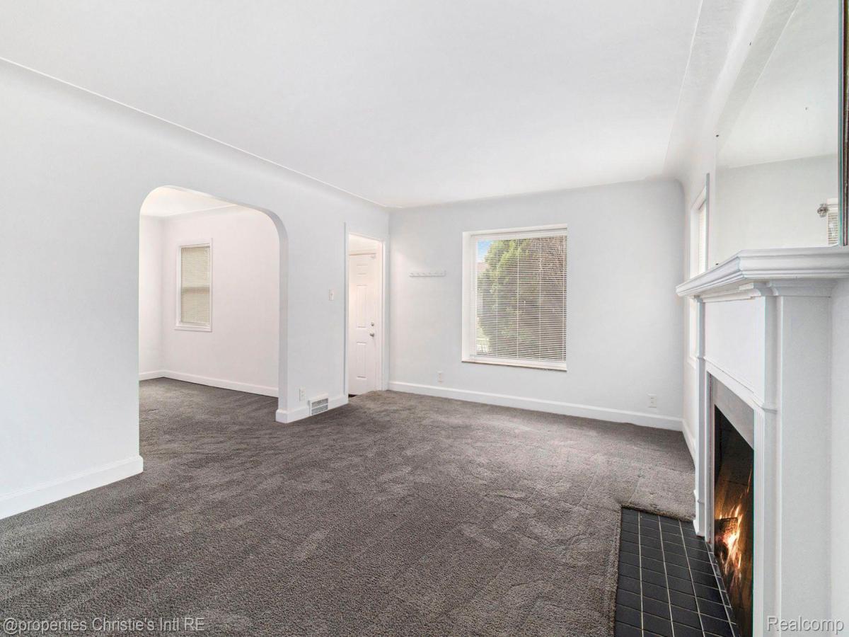 MLS #20261001742 image #0