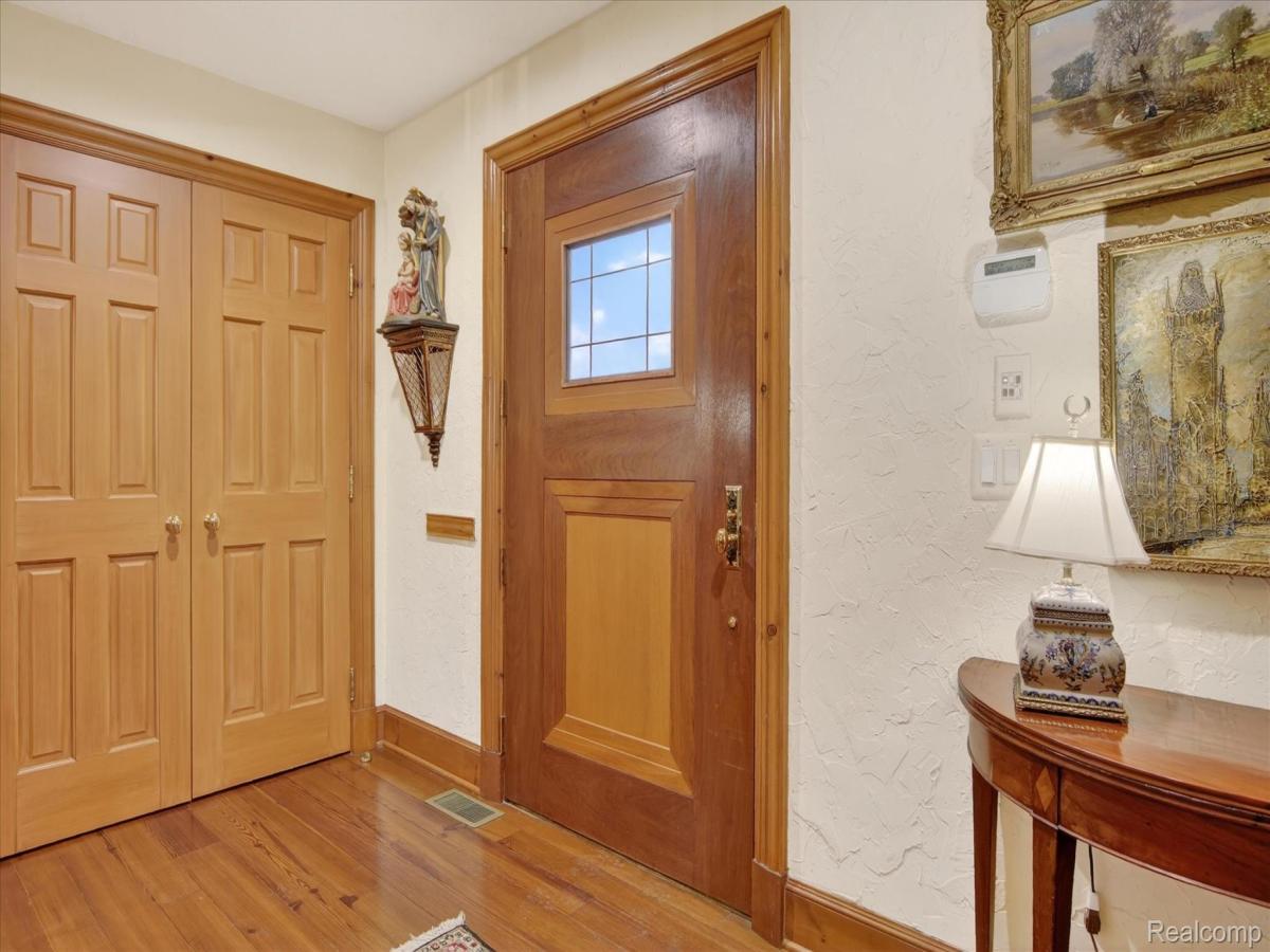 MLS #20261002503 image #0