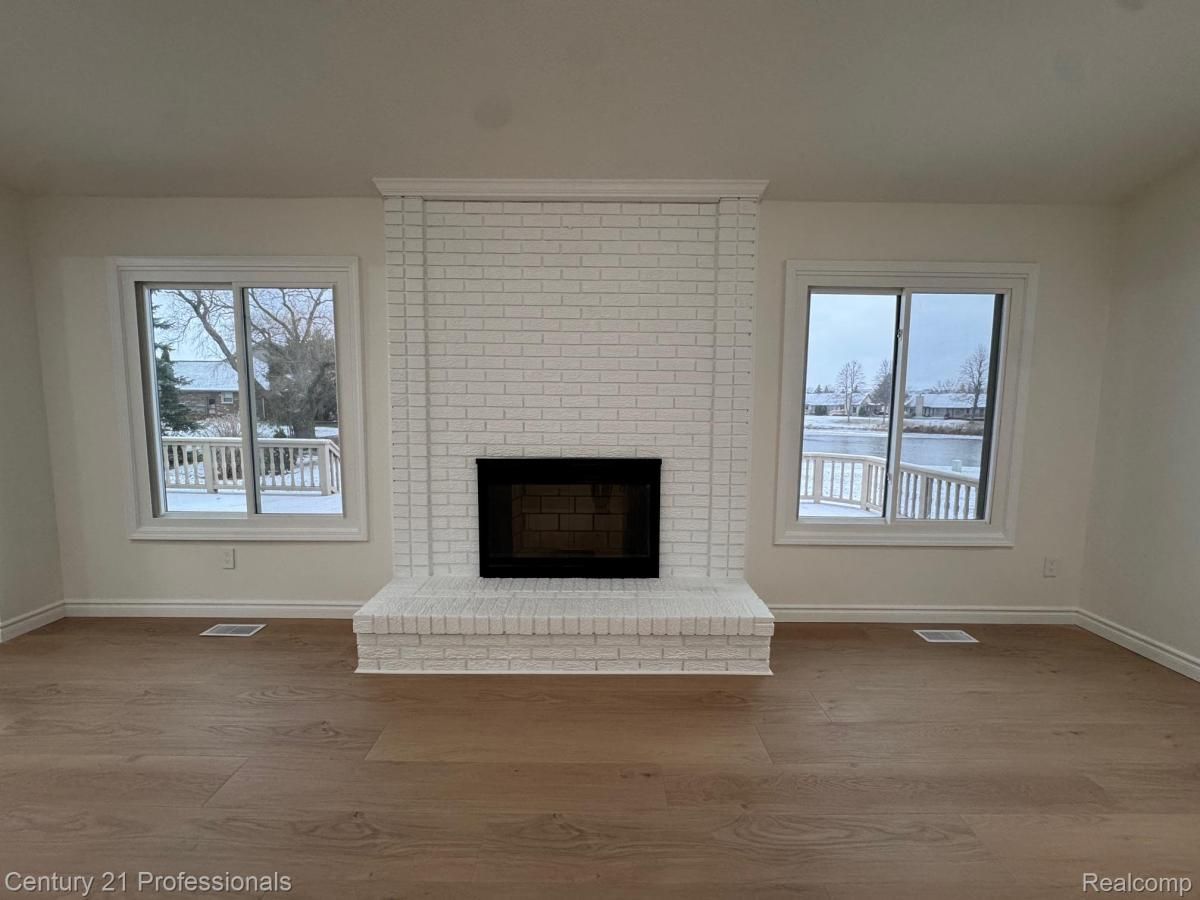 MLS #20261003001 image #0