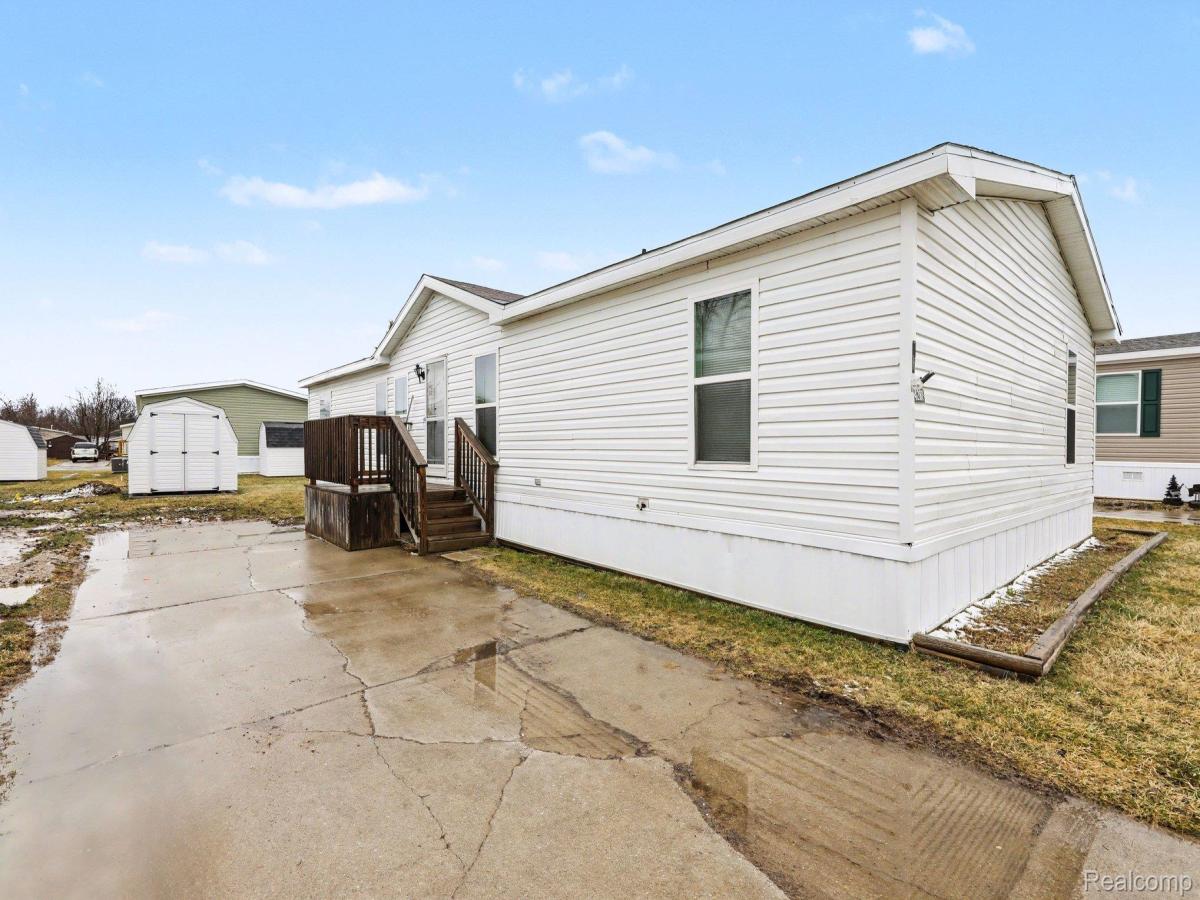 MLS #20261017405 image #0
