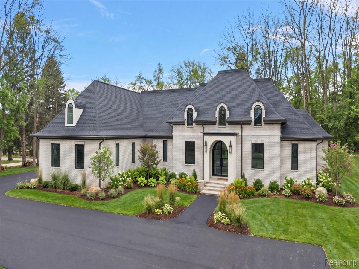 MLS #20261023967 image #0