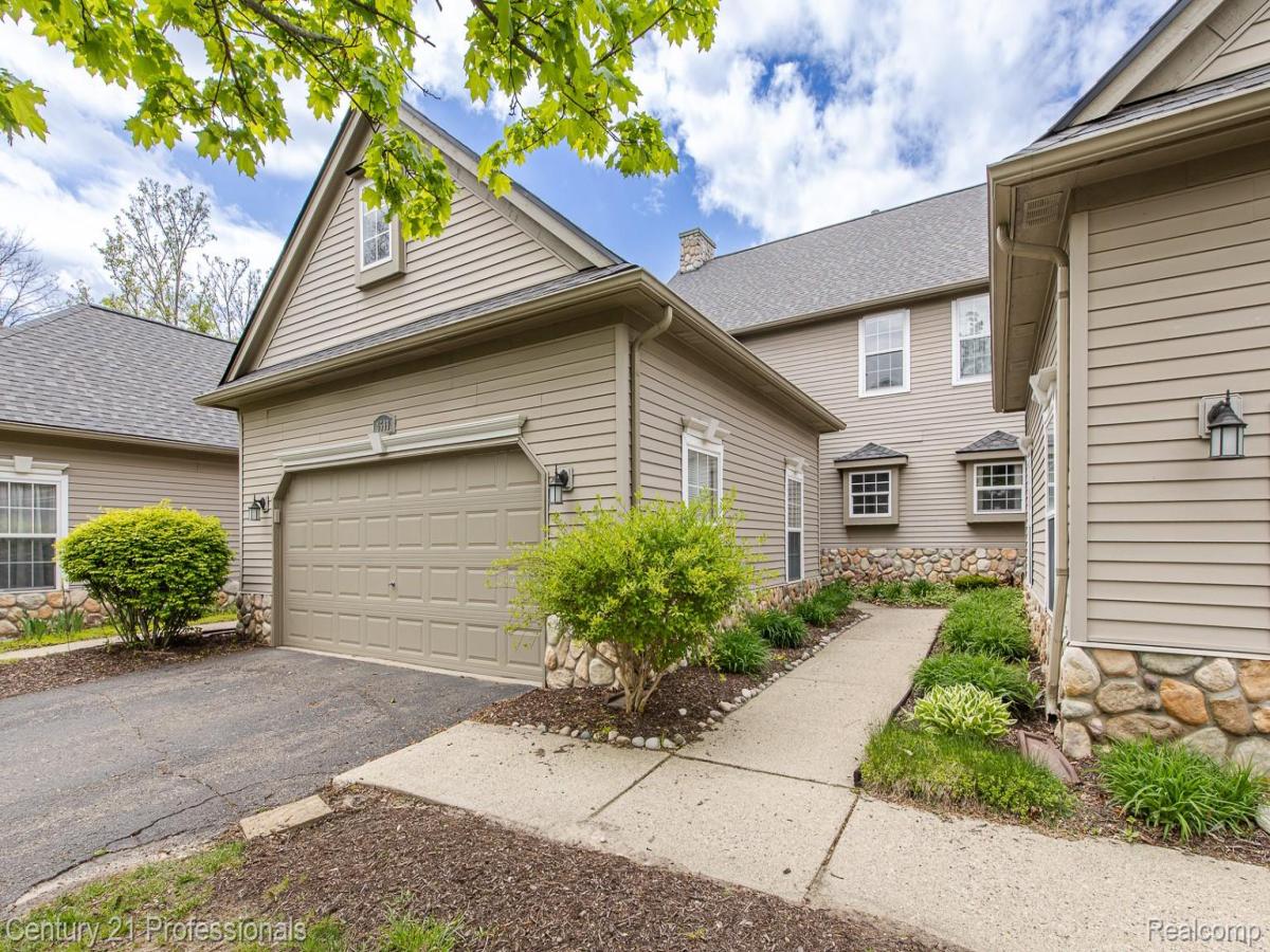 MLS #20261033976 image #0