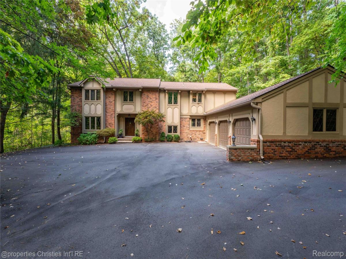 MLS #20261034366 image #0