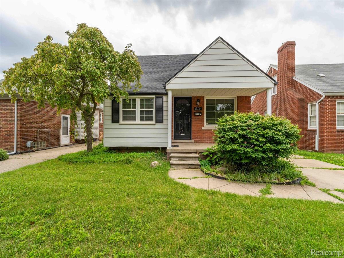 MLS #20261043550 image #0