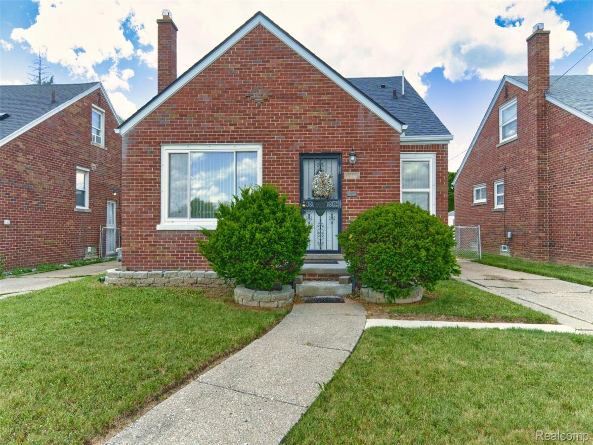 MLS #20261043900 image #0