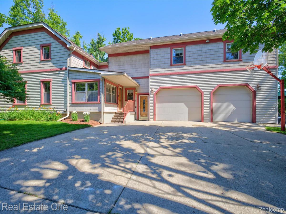 MLS #20261047393 image #0