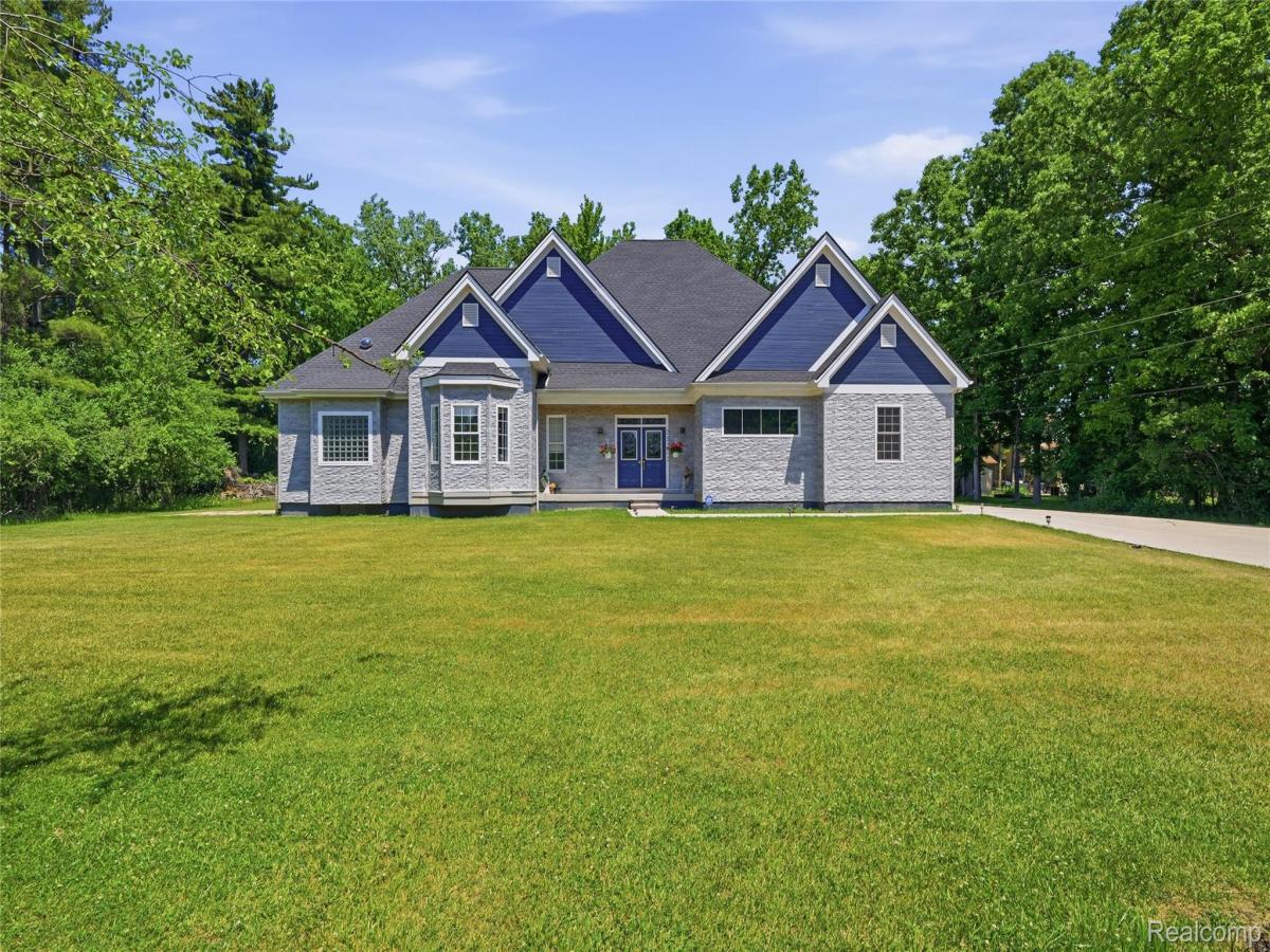 MLS #20261049233 image #0