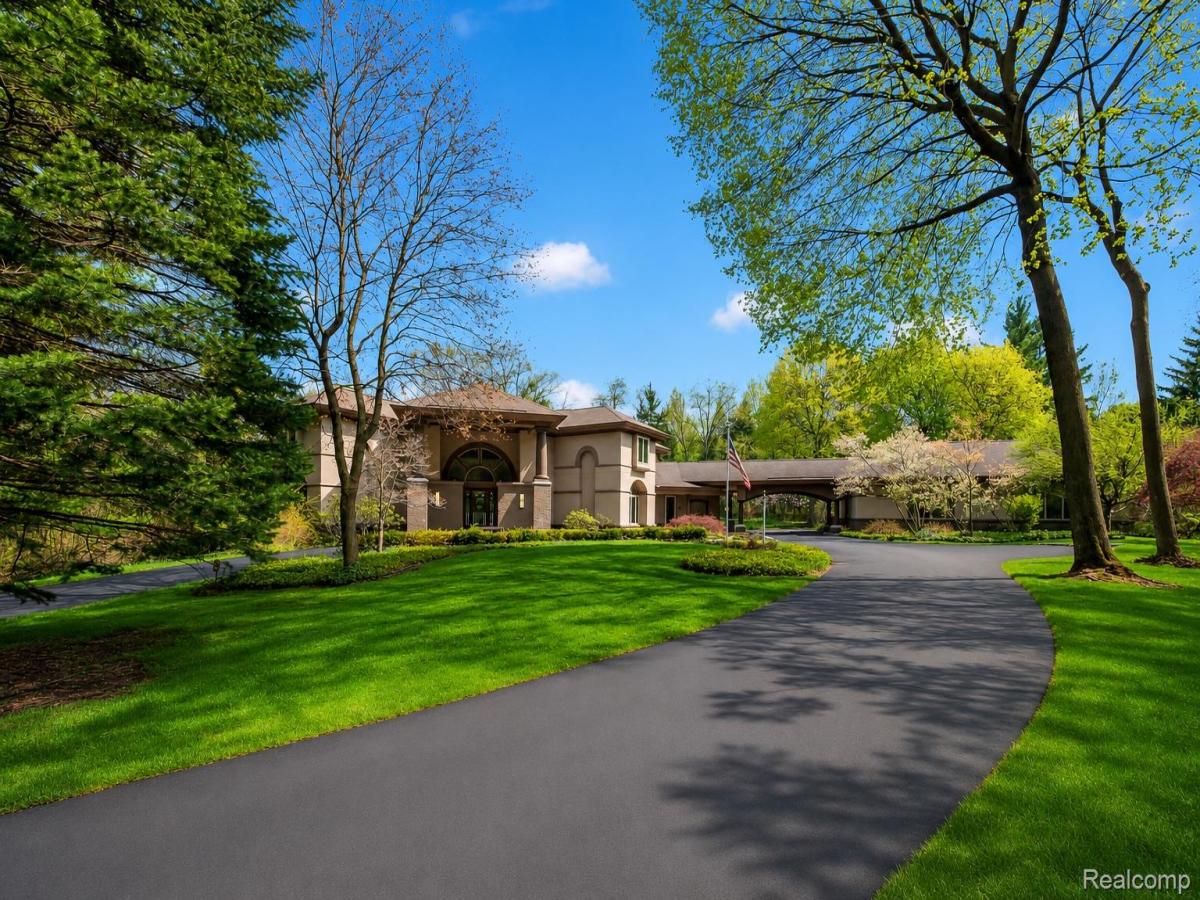 MLS #20261049359 image #0