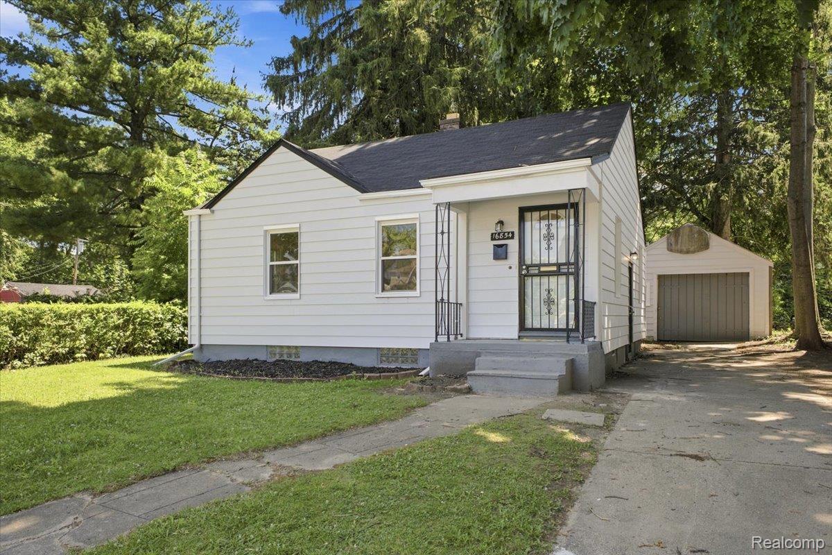 MLS #20261053110 image #0