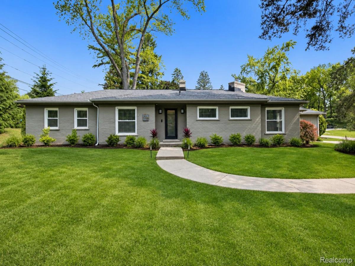 MLS #20261053428 image #0