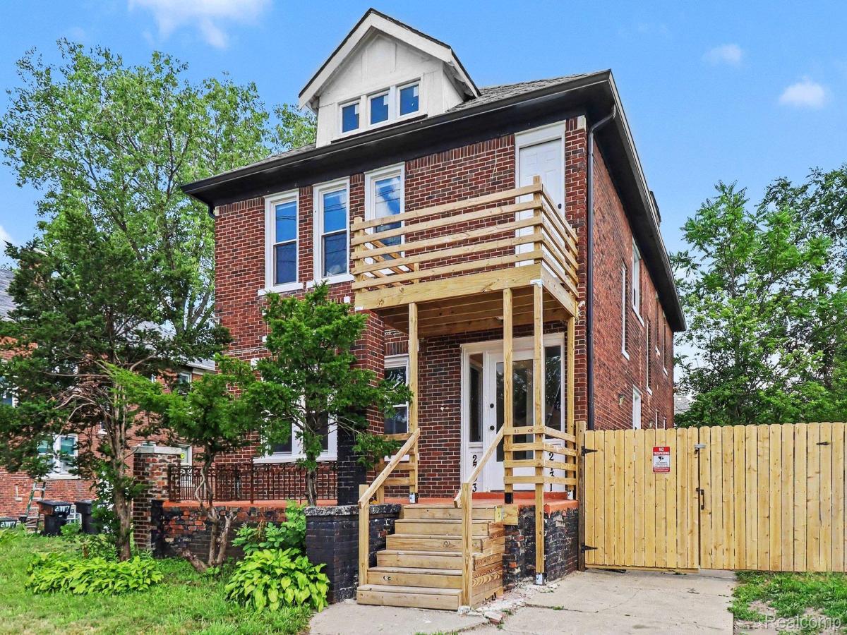 MLS #20261053811 image #0