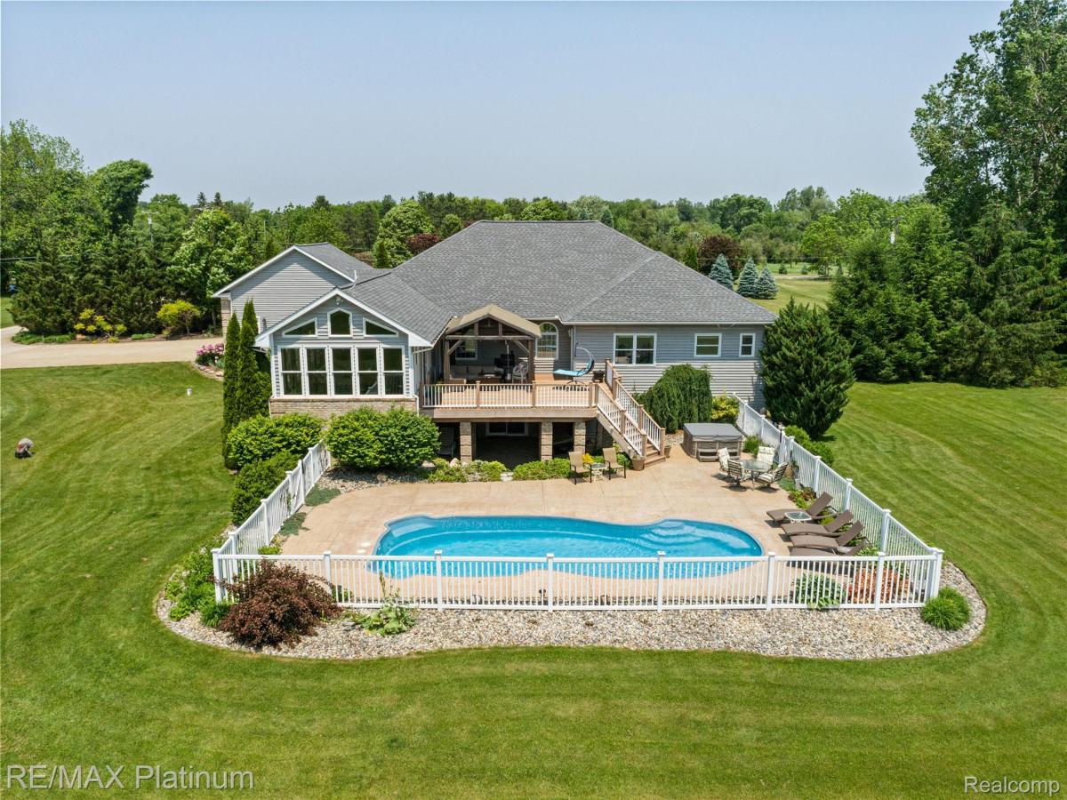 MLS #20261054989 image #0