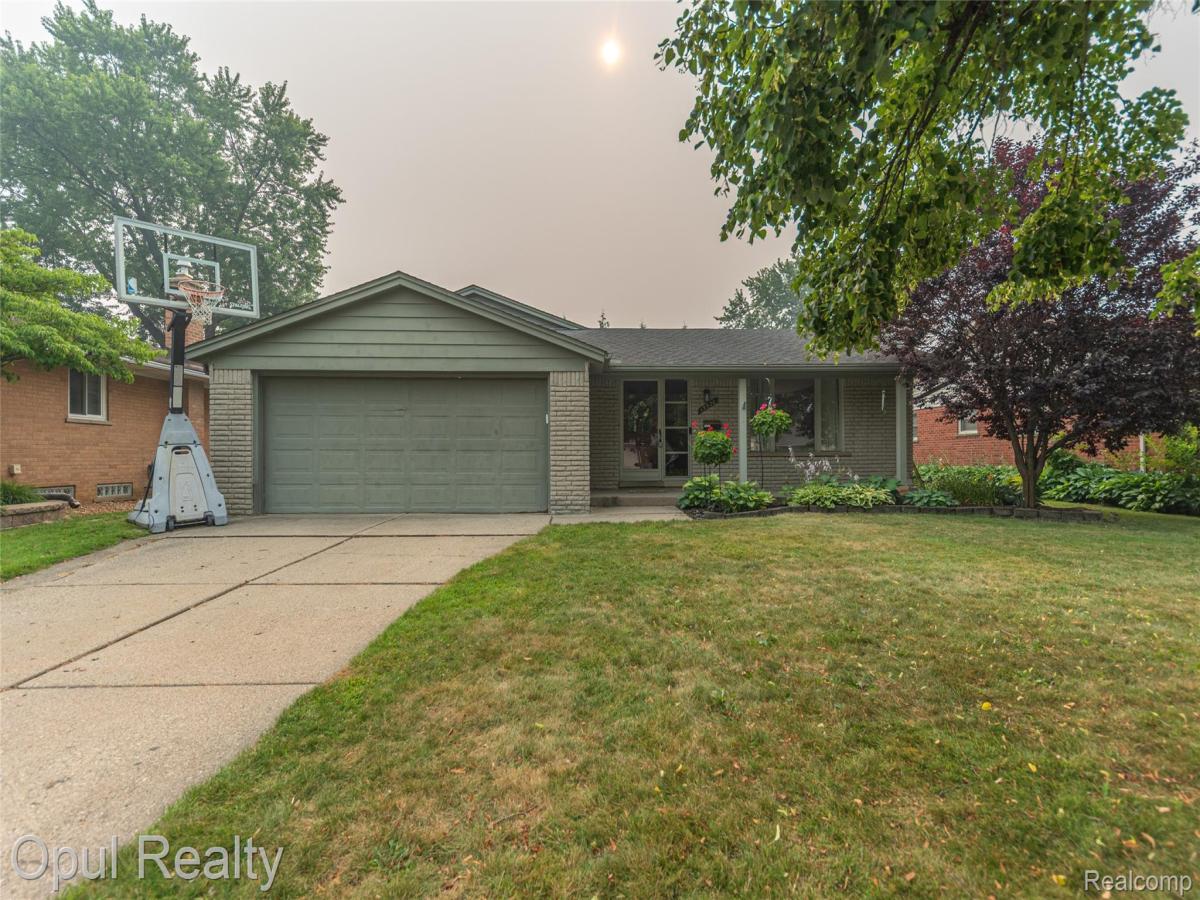 MLS #20261056115 image #0