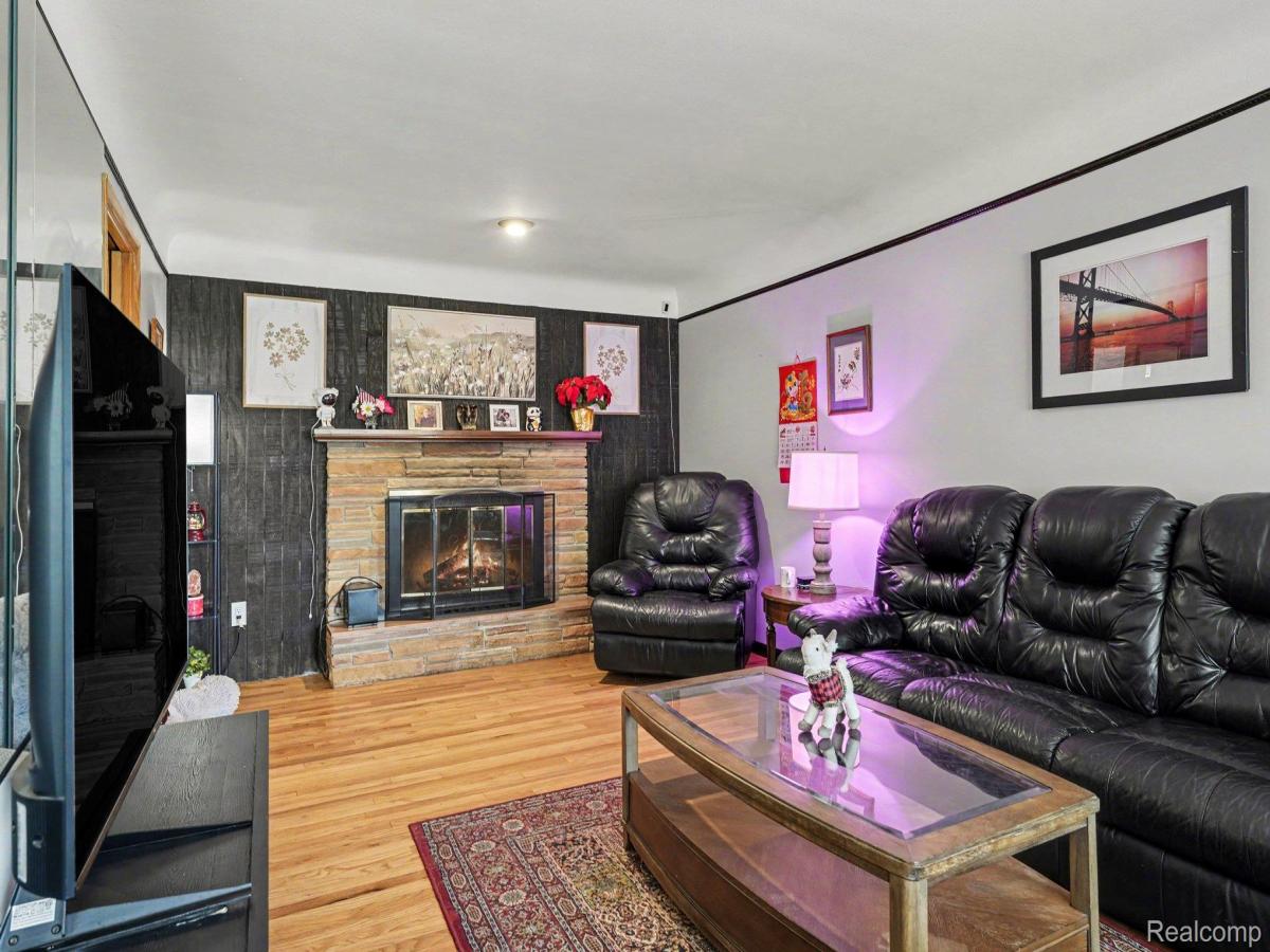 MLS #20261056351 image #0