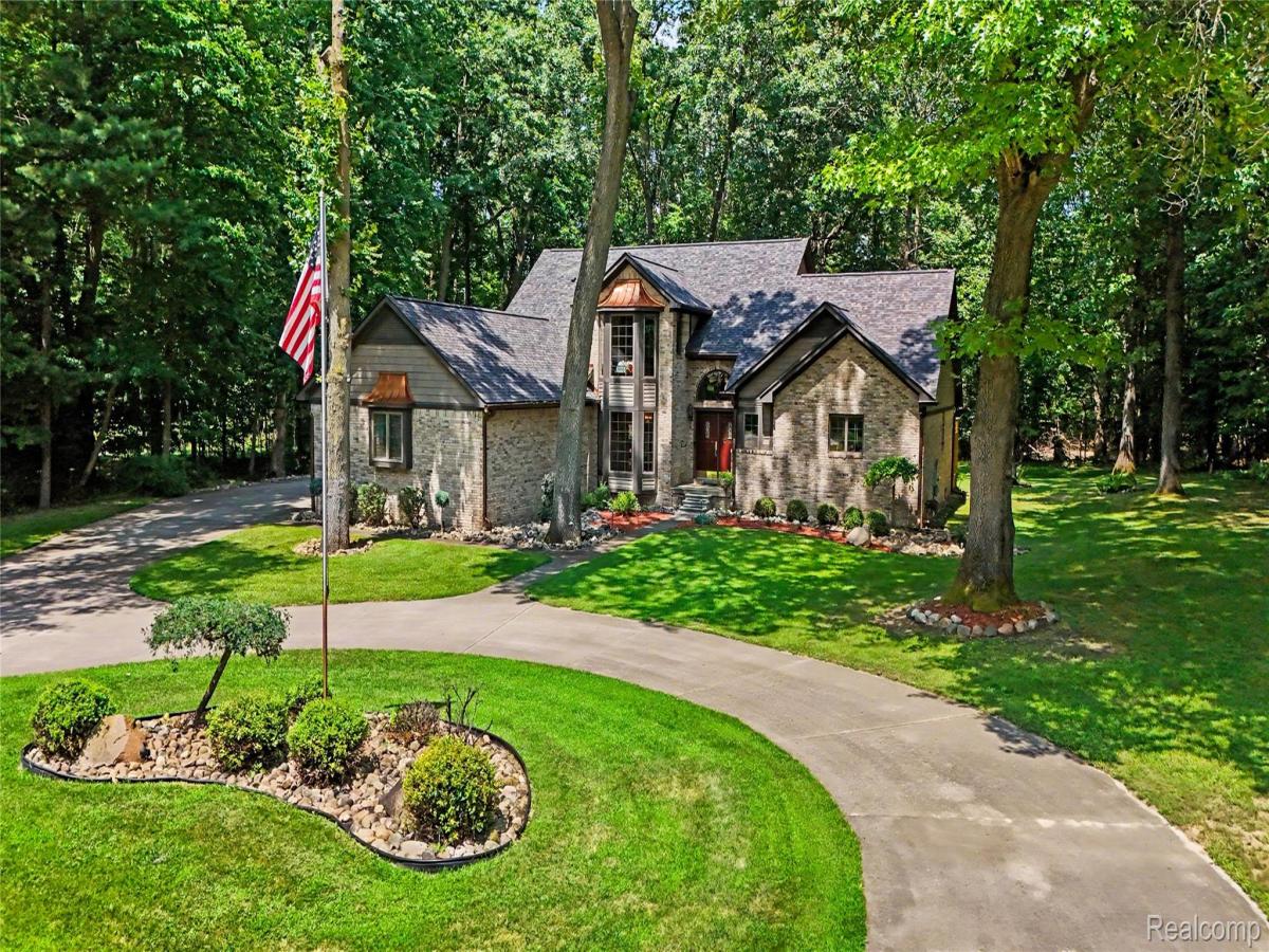 MLS #20261056552 image #0