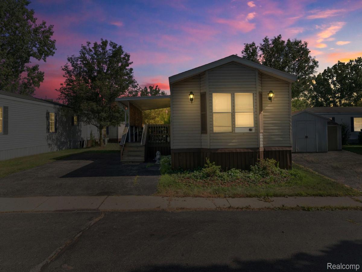MLS #20261056554 image #0
