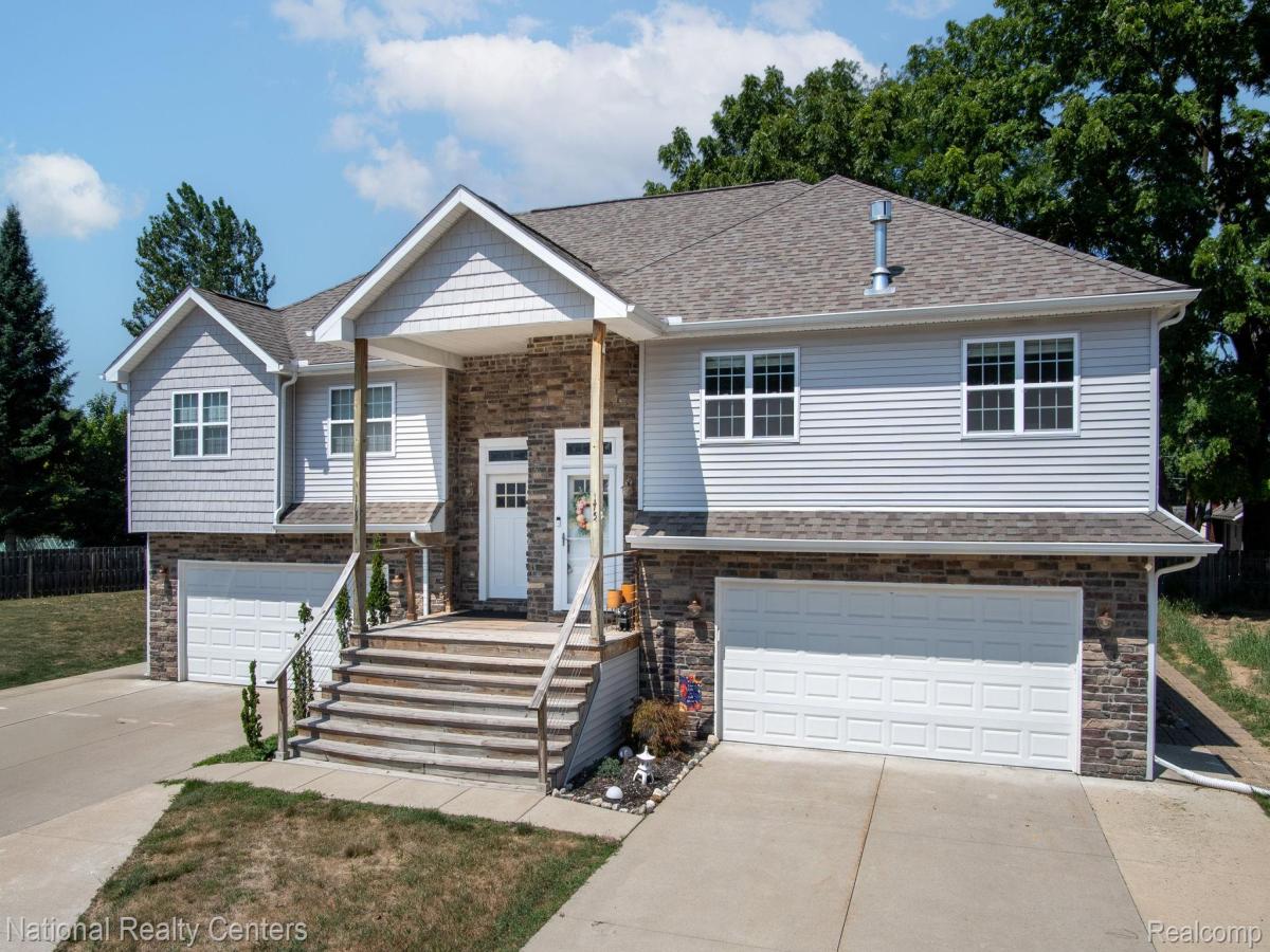 MLS #20261059976 image #0