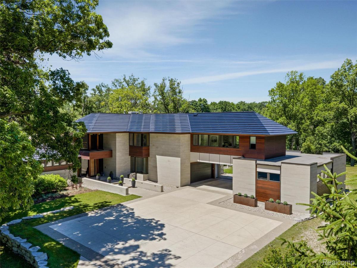 MLS #20261060458 image #0