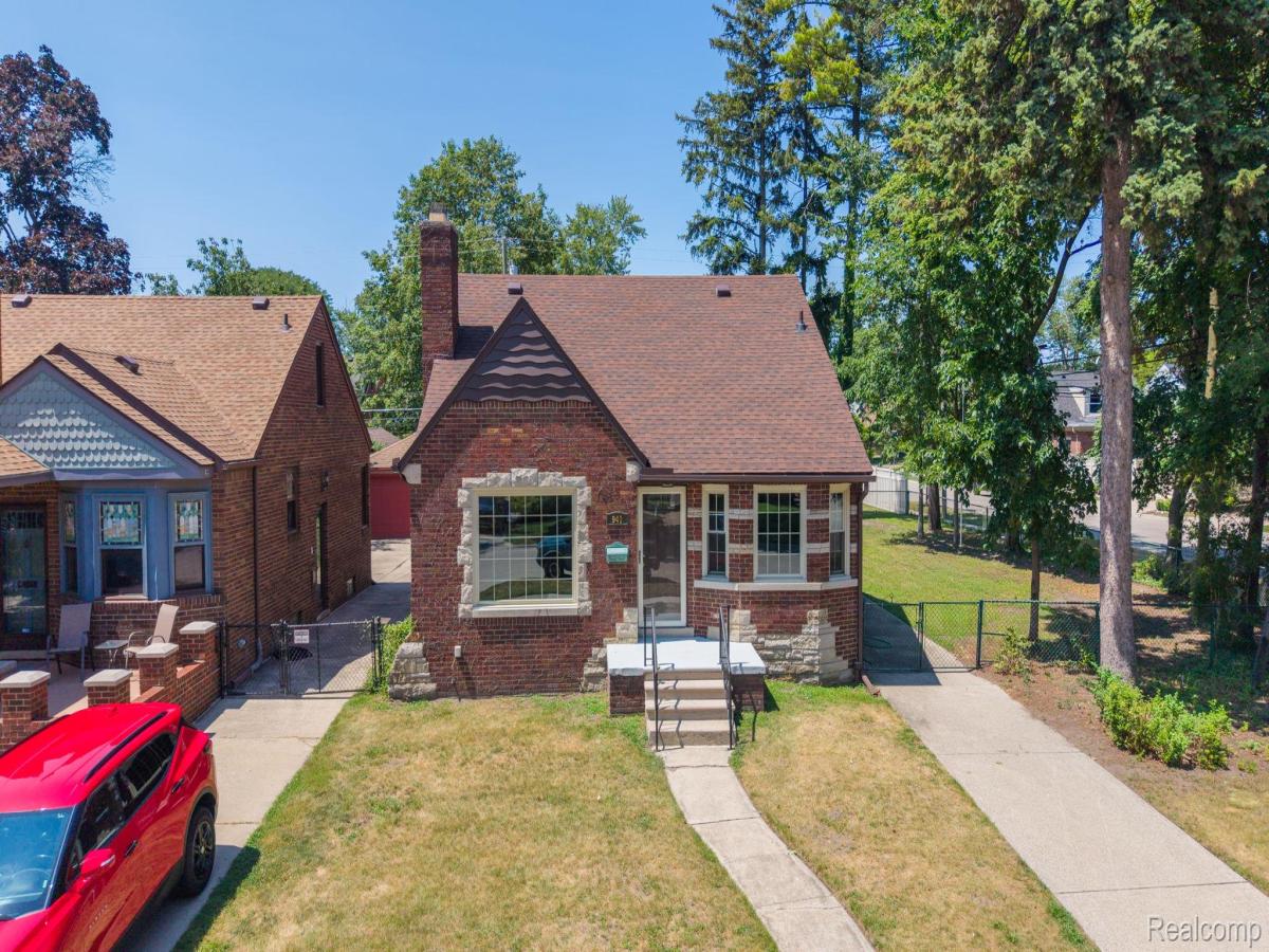 MLS #20261060481 image #0