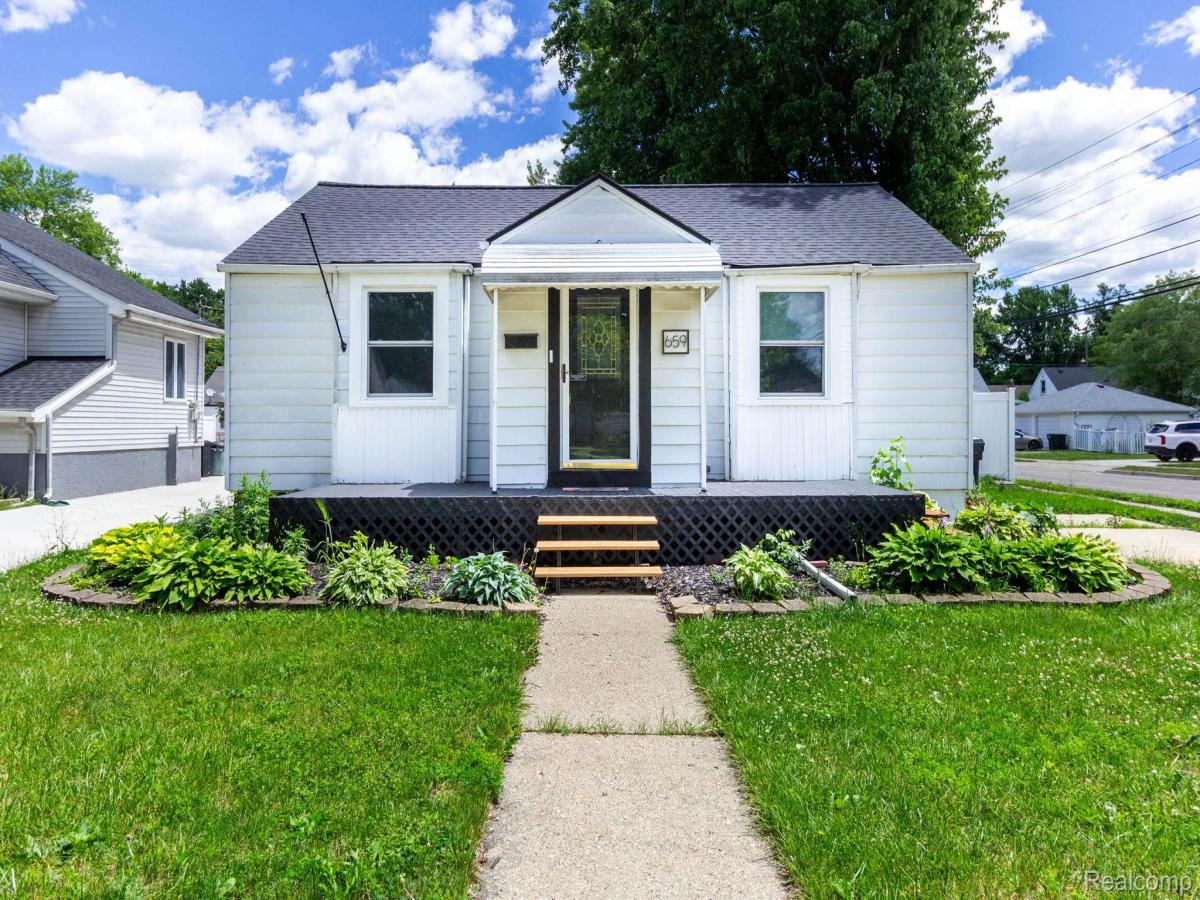 MLS #20261062246 image #0