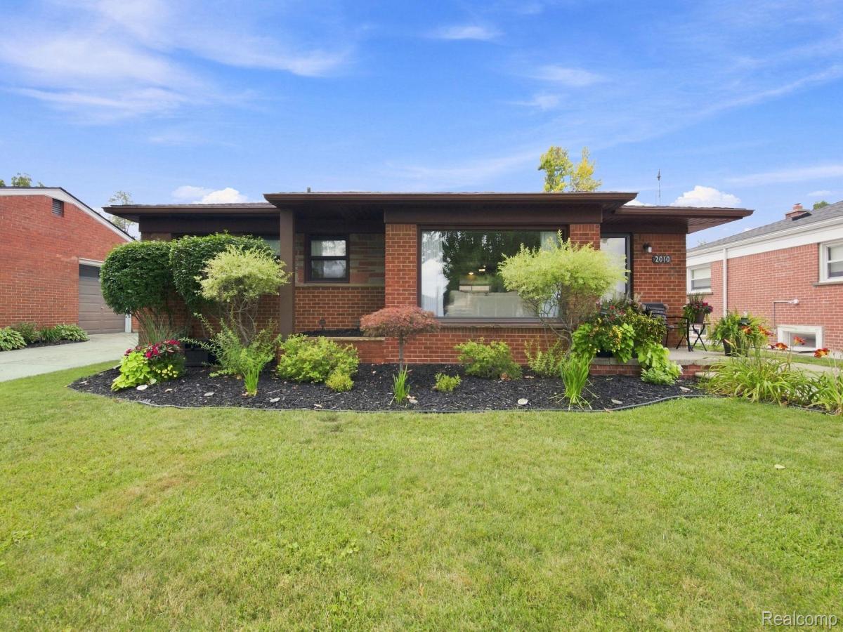 MLS #20261063797 image #0