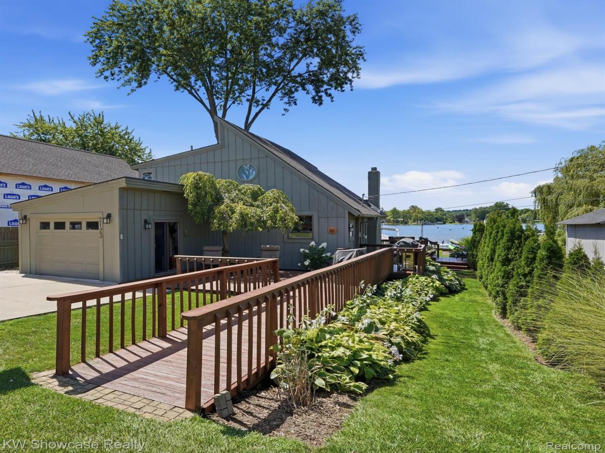 MLS #20261065400 image #0