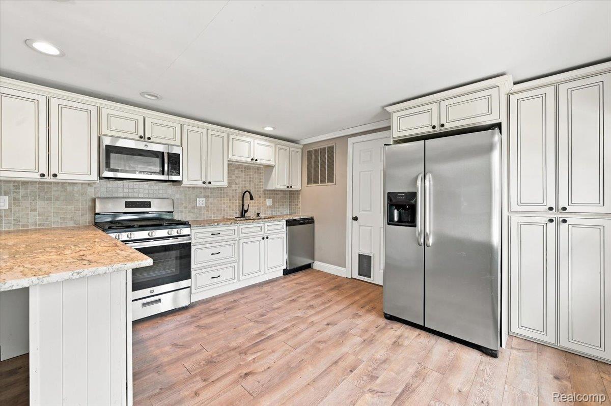 MLS #20261067358 image #0