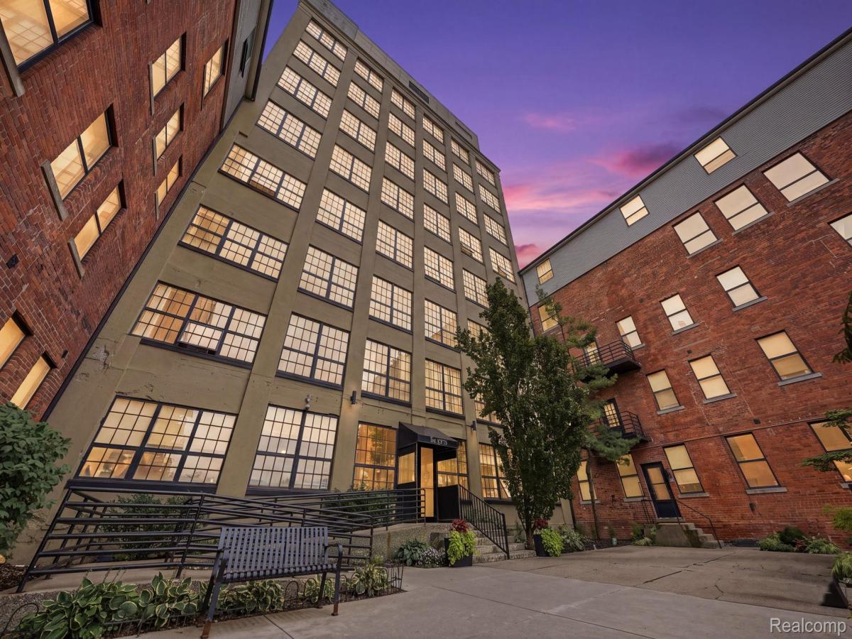 MLS #20261074495 image #0
