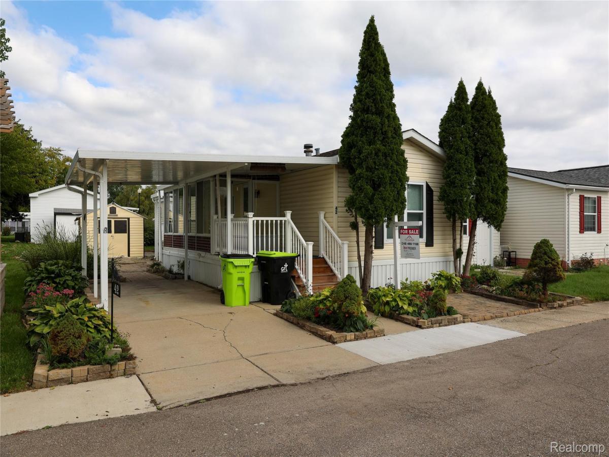 MLS #20261075655 image #0