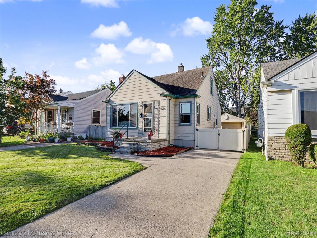 MLS #20261075855 image #0