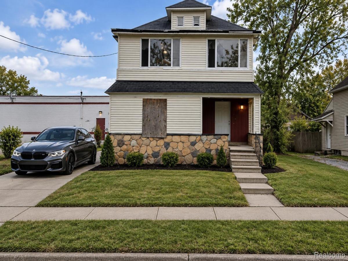 MLS #20261076372 image #0