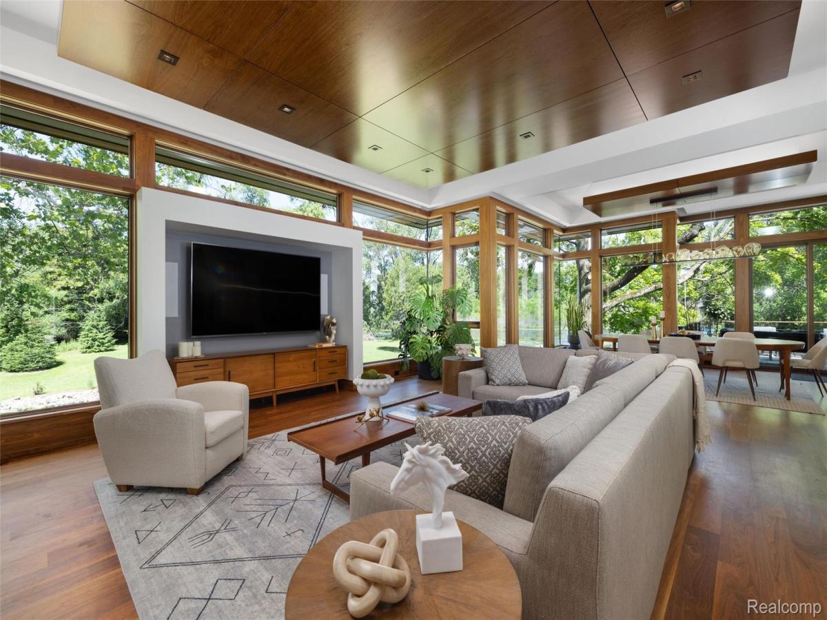 MLS #20261078304 image #0