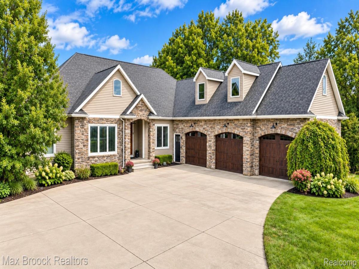 MLS #20261079097 image #0