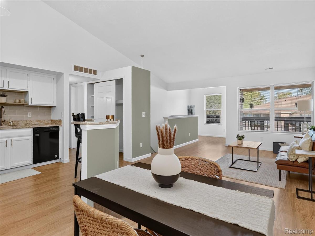 MLS #20261079371 image #0