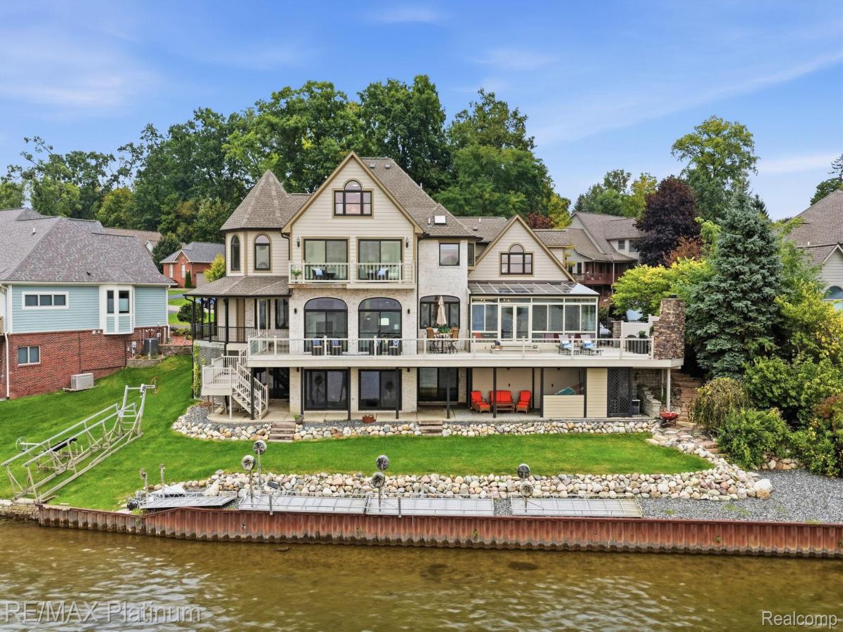 MLS #20261079407 image #0
