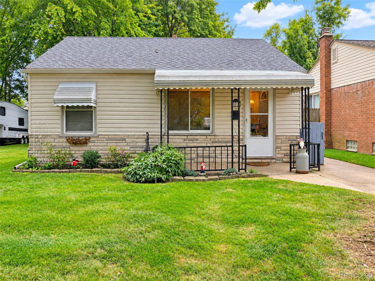 MLS #20261079460 image #0