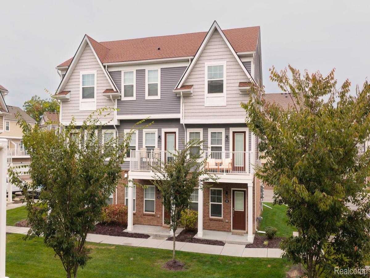 MLS #20261080498 image #0