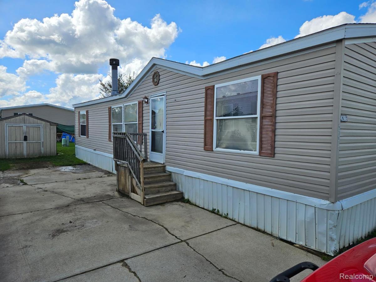 MLS #20261080558 image #0