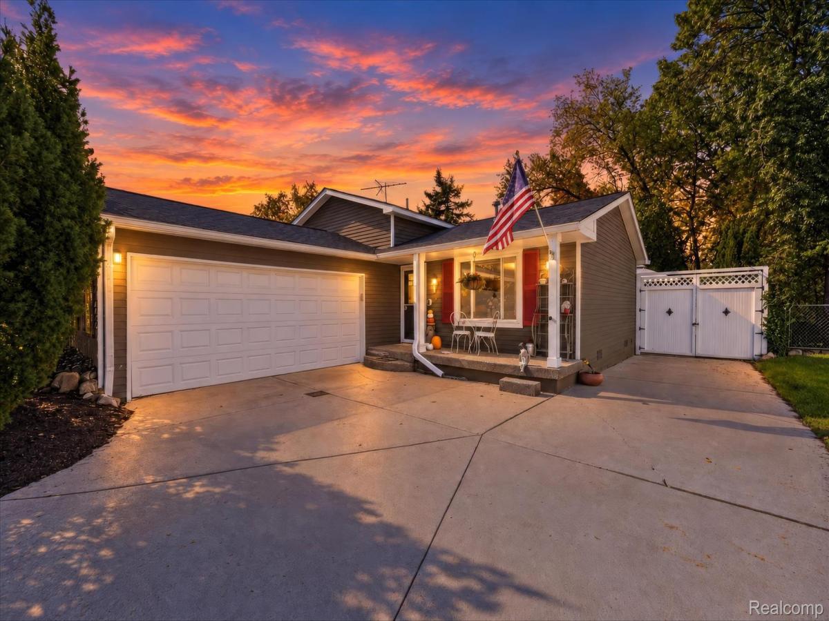 MLS #20261080588 image #0
