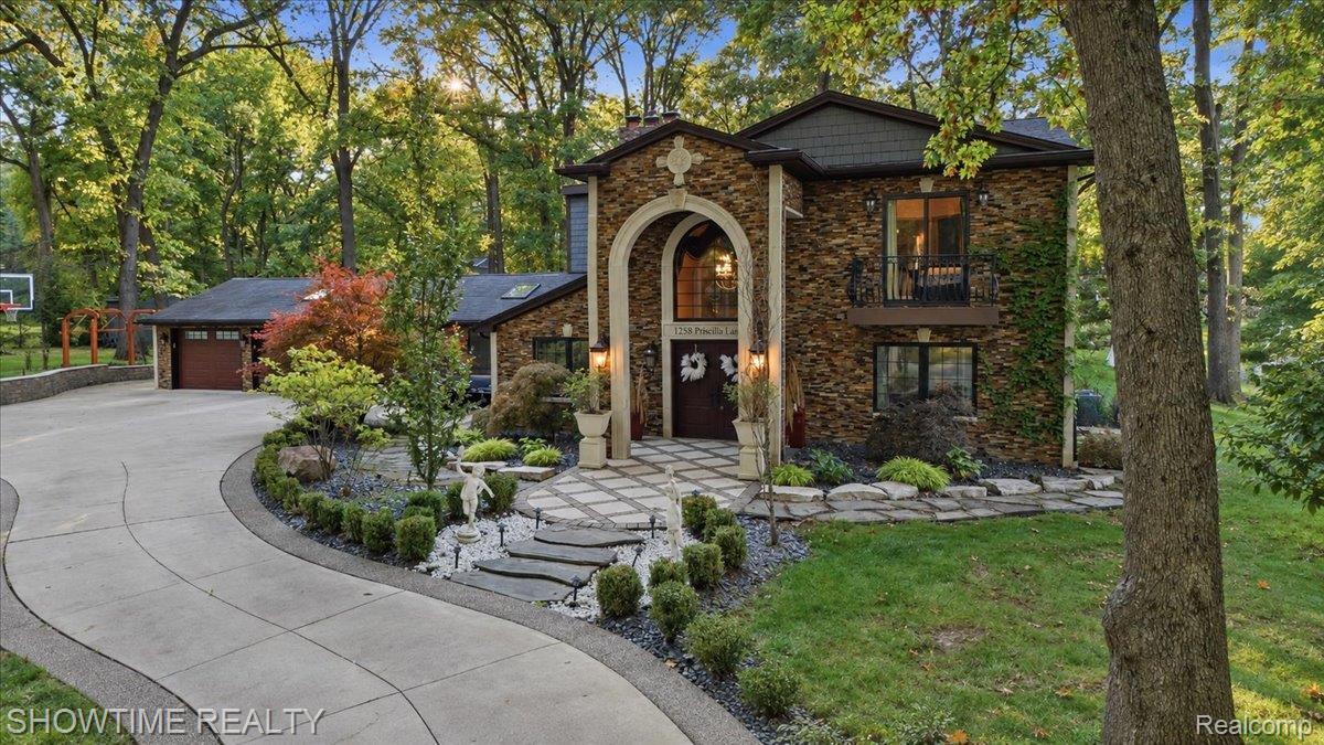 MLS #20261081168 image #0