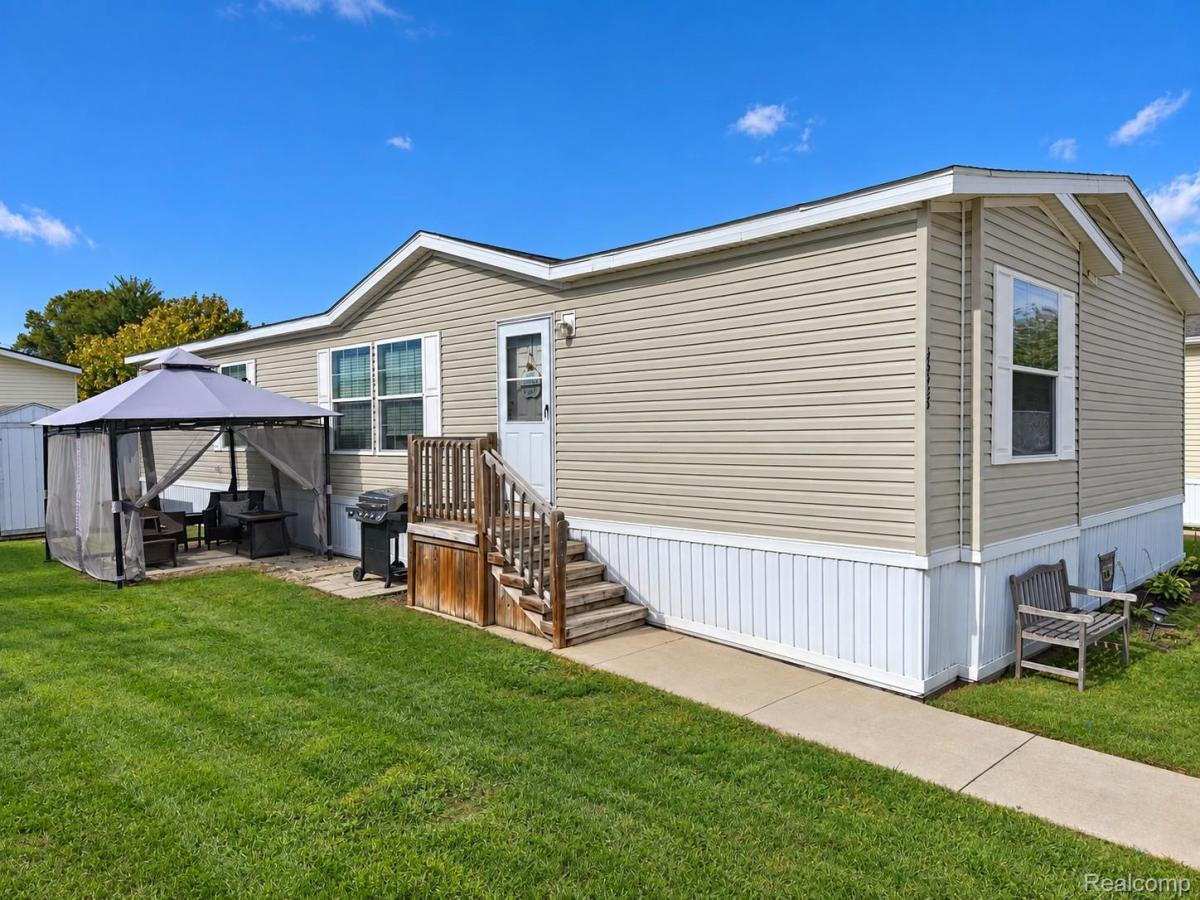 MLS #20261081352 image #0