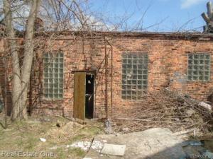 MLS #2210018104 image #0