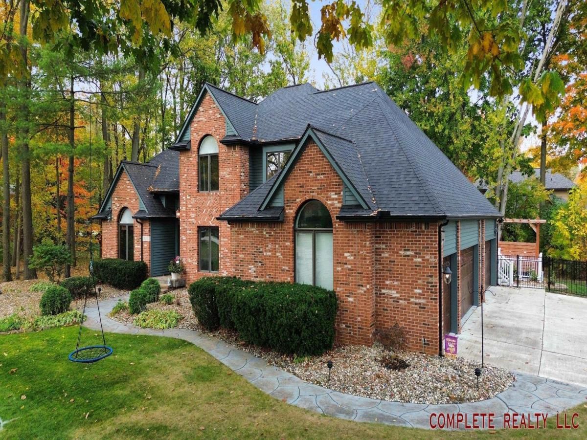 MLS #5050192190 image #0