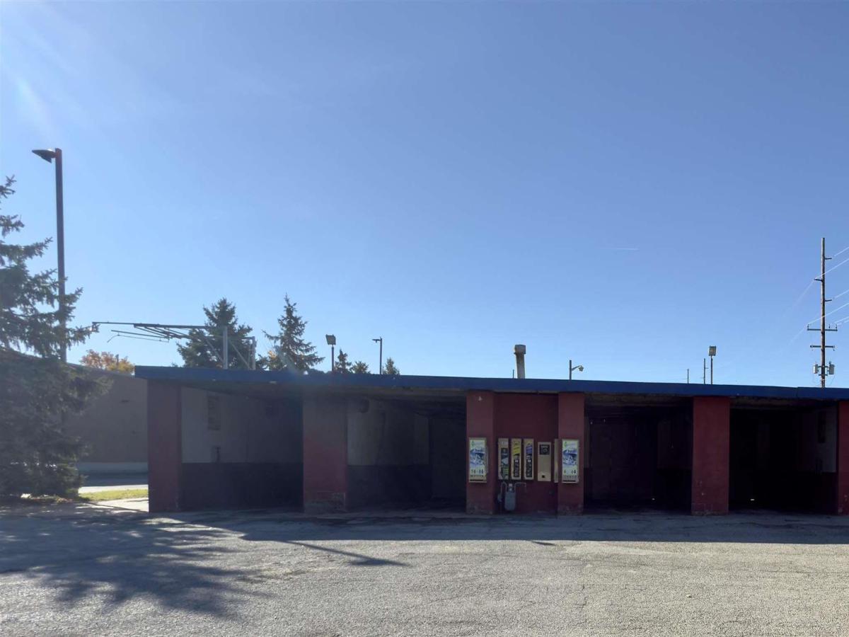 MLS #57050193854 image #0