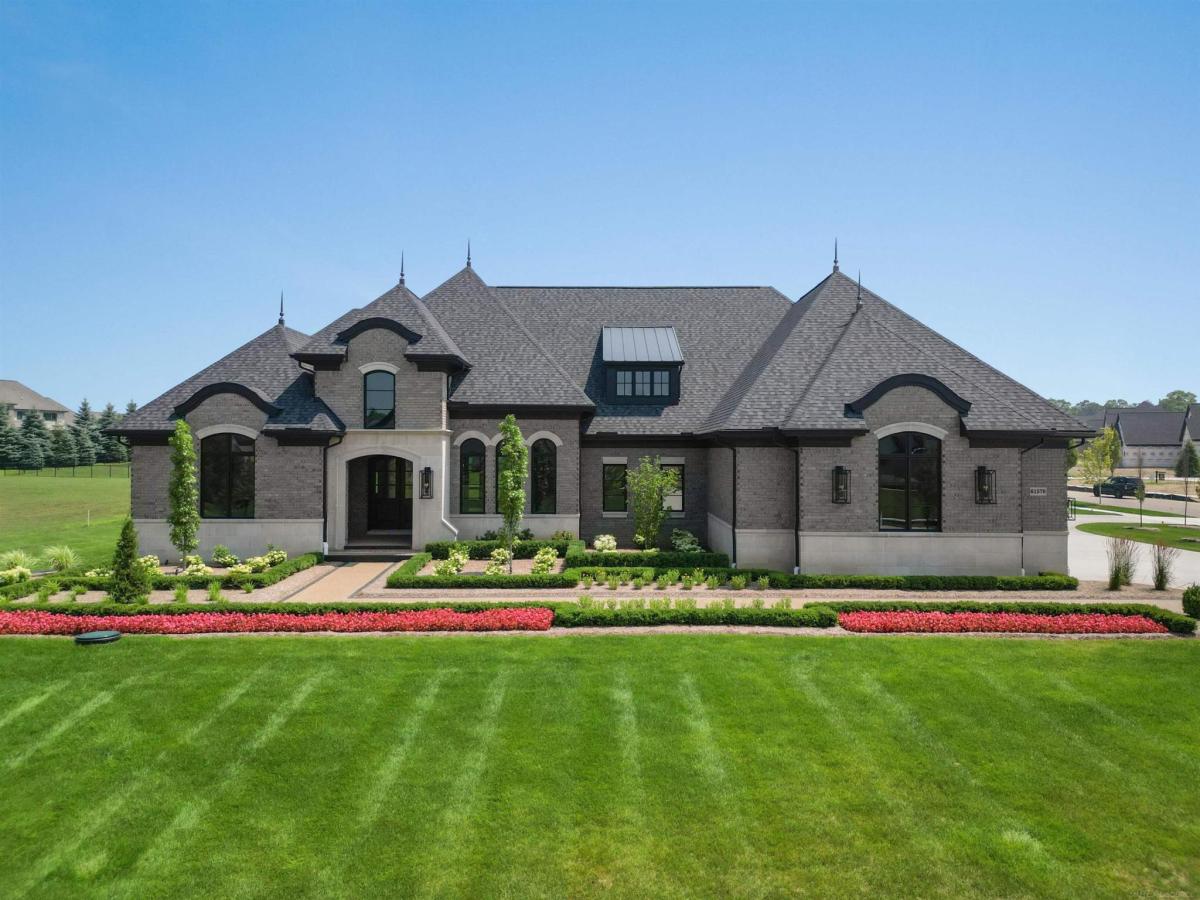MLS #58050196619 image #0