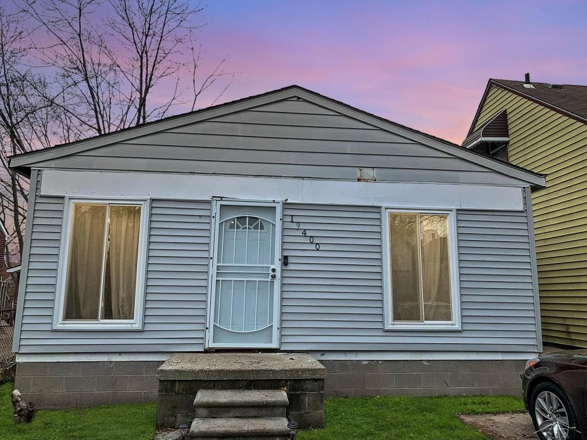 MLS #61050176281 image #0