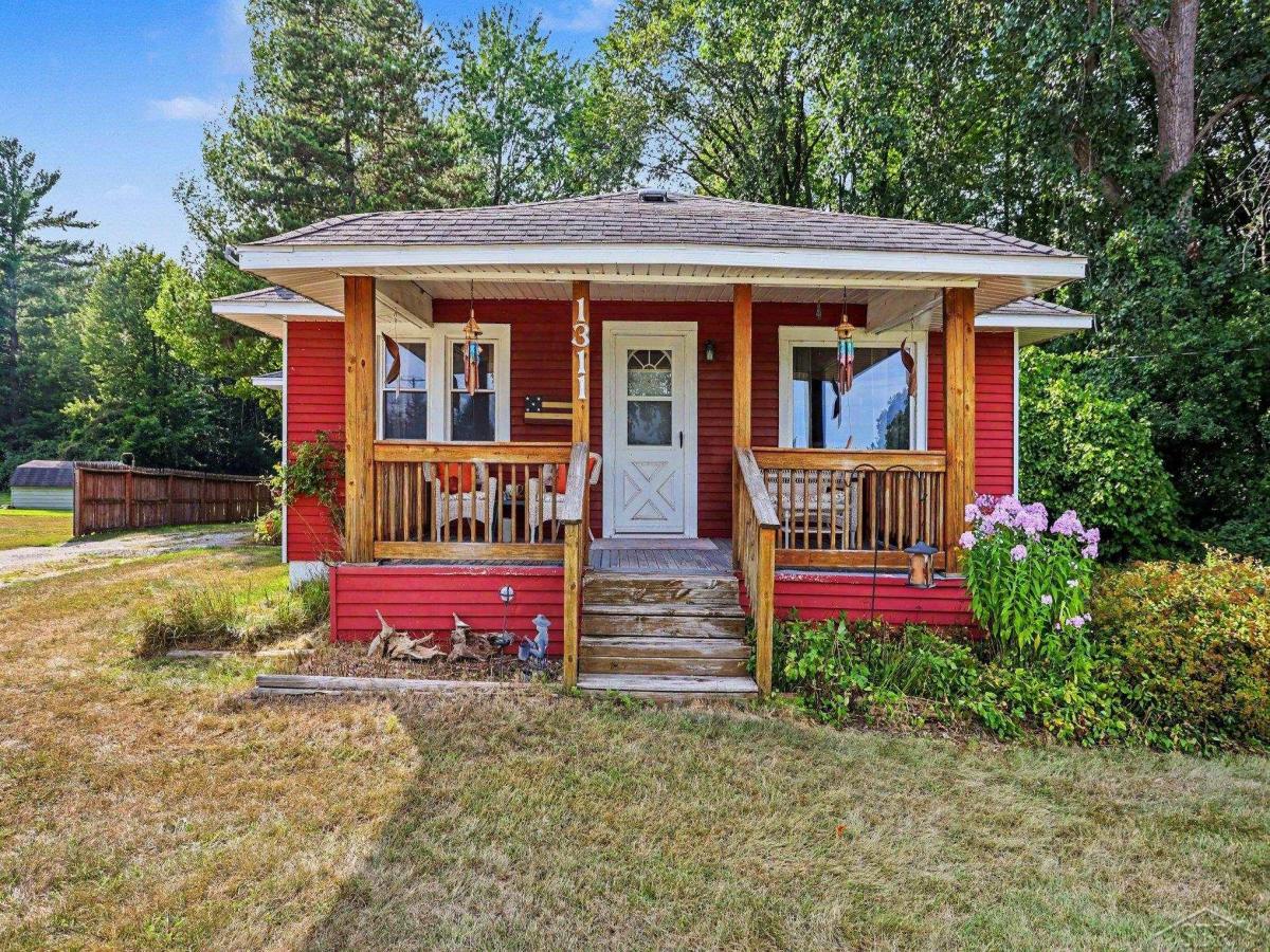 MLS #61050219173 image #0