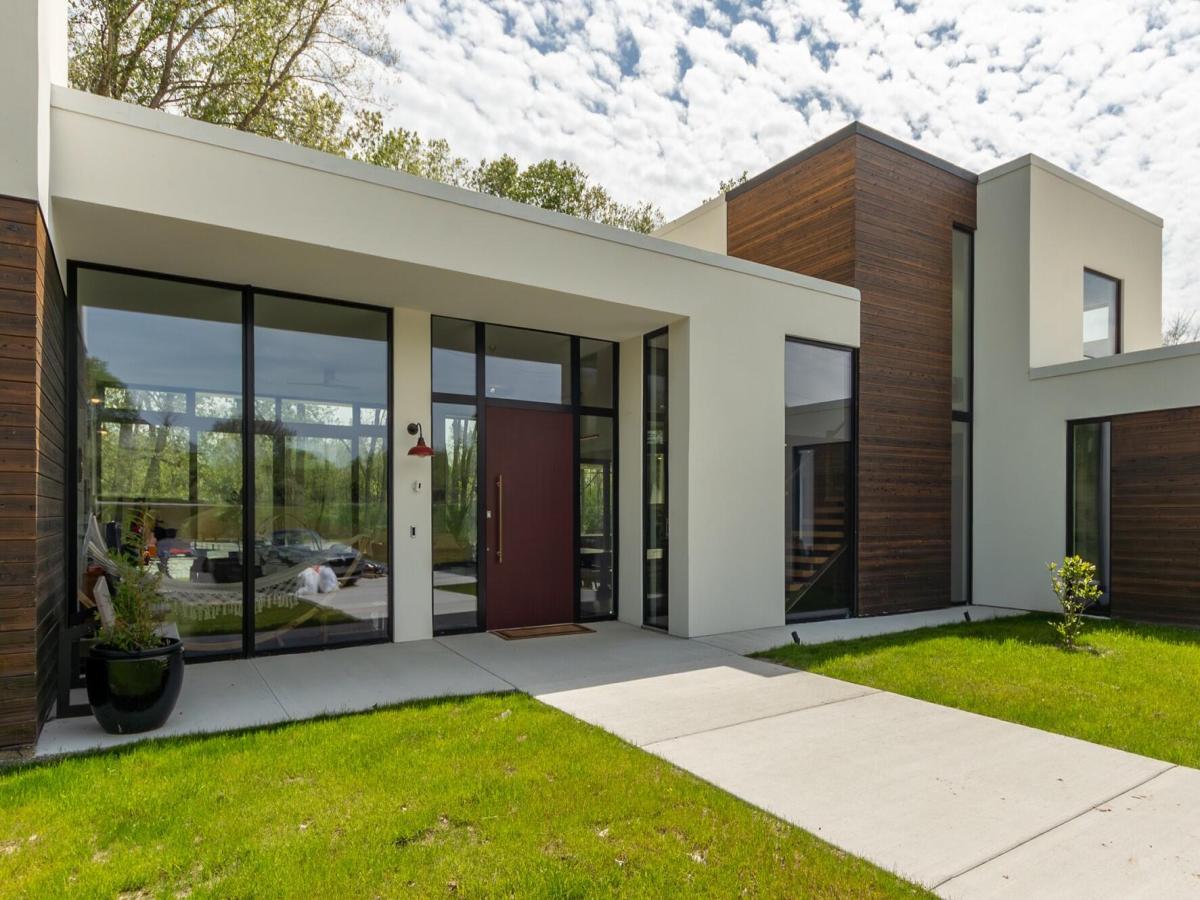MLS #81026001246 image #0